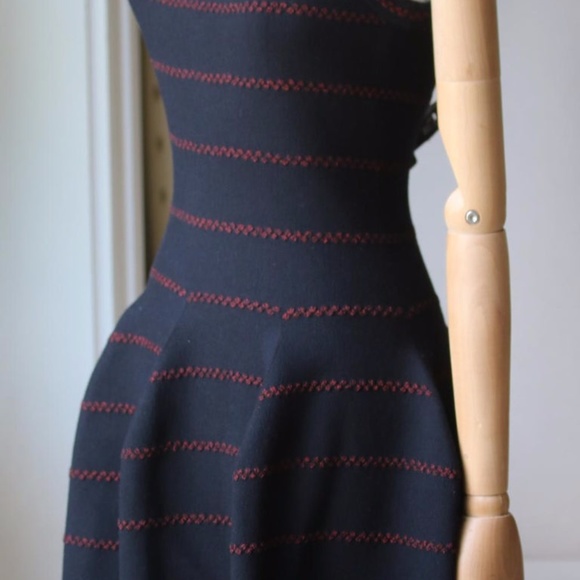 AZZEDINE ALAIA black & red knit fit & flare dress _ - Picture 6 of 7
